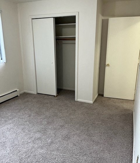 Apartment in Brooklyn Center with large closets